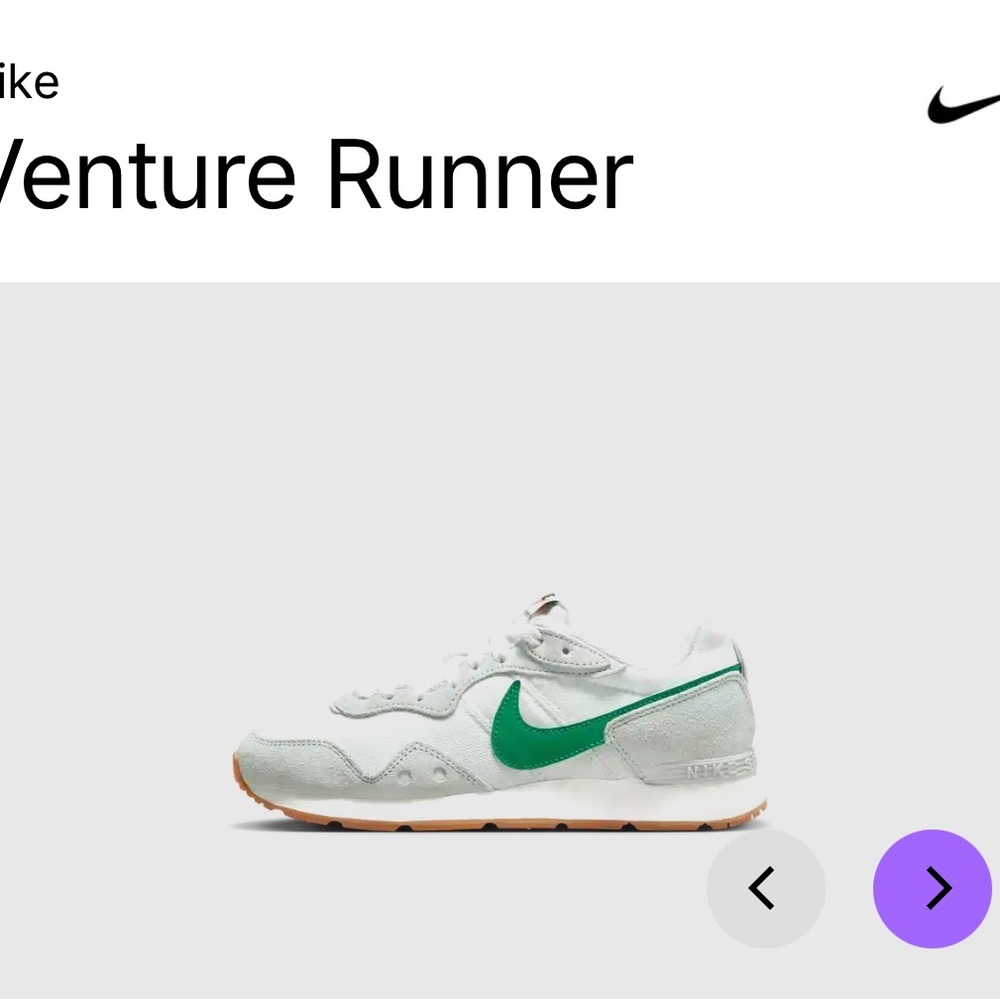 Nike Venture Runner White and Green Sneakers